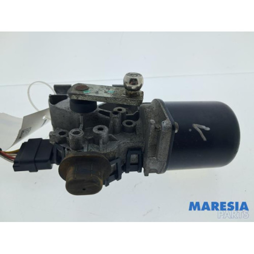 Peugeot - 108 - Front wiper motor