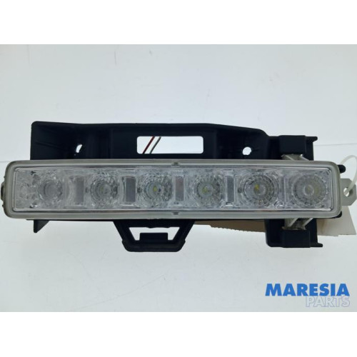 Peugeot - 108 - Daytime running light, left