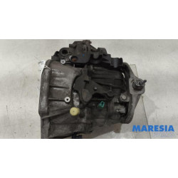 Renault - Trafic - Gearbox