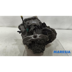 Renault - Trafic - Gearbox