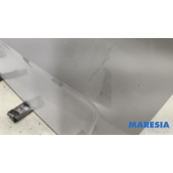 Renault - Trafic - Minibus/van rear door