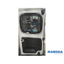 Renault - Trafic - Minibus/van rear door