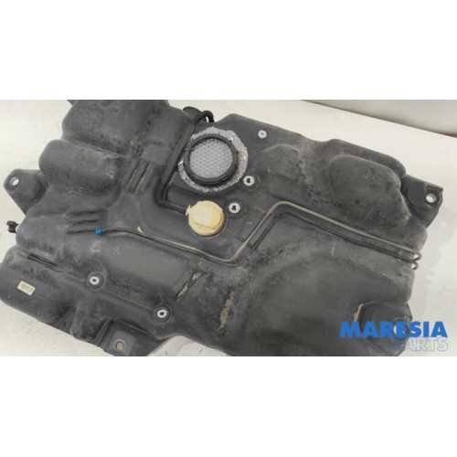 Renault - Trafic - Tank