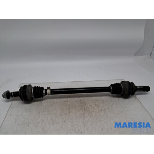 Alfa Romeo - Giulia - Antriebswelle links hinten