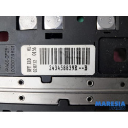 Renault - Zoe - Fuse box