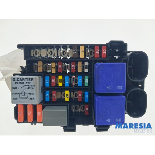 Renault - Zoe - Fuse box