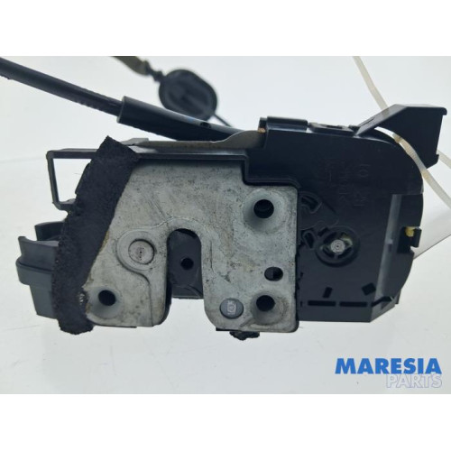 Renault - Zoe - Front door lock mechanism 4-door, right