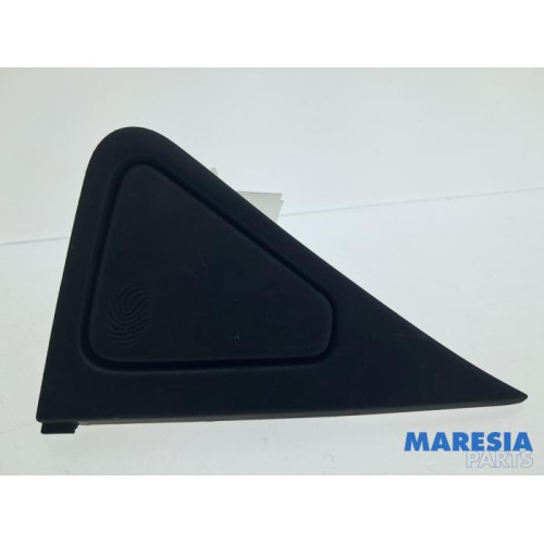 Renault - Zoe - Rear door handle 4-door, right