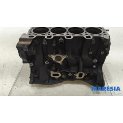 Opel - Vivaro - Motor Onderblok