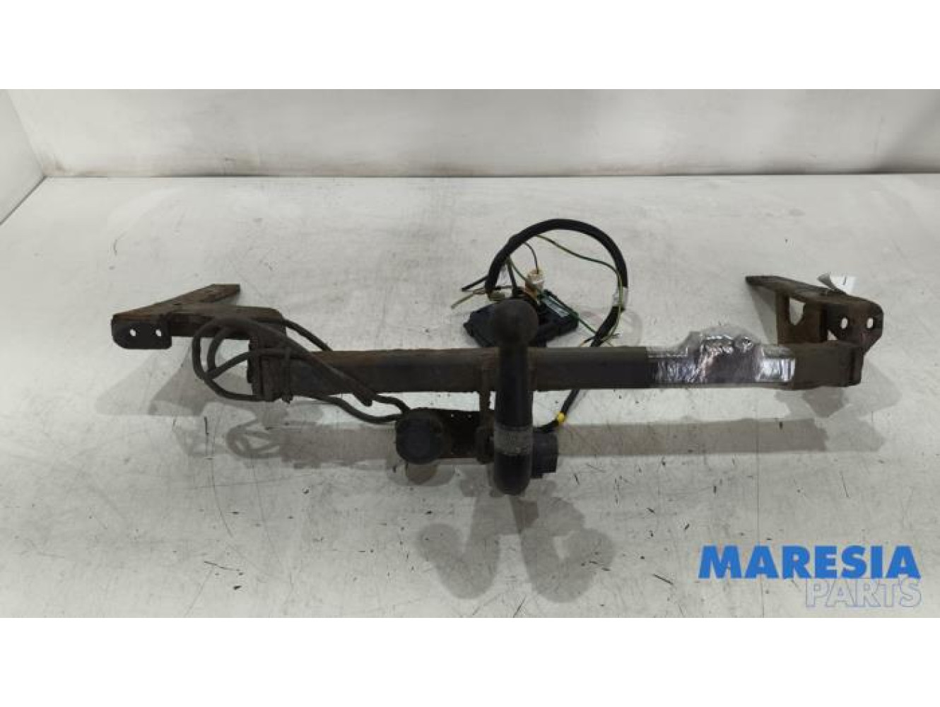Peugeot - 308 - Towbar