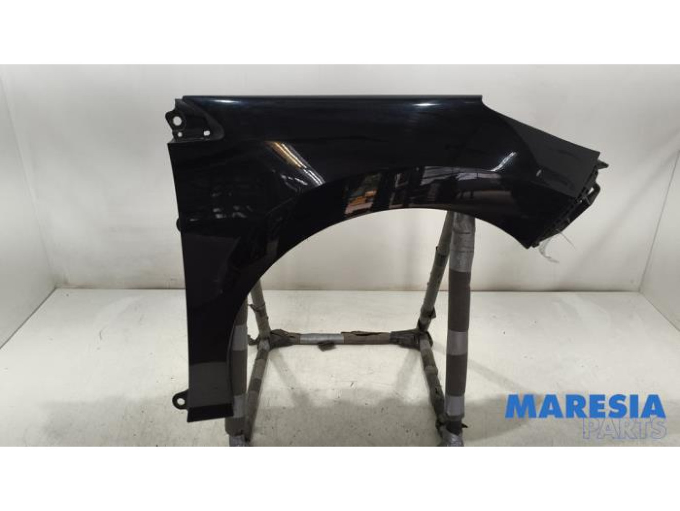 Peugeot - 308 - Front wing, right
