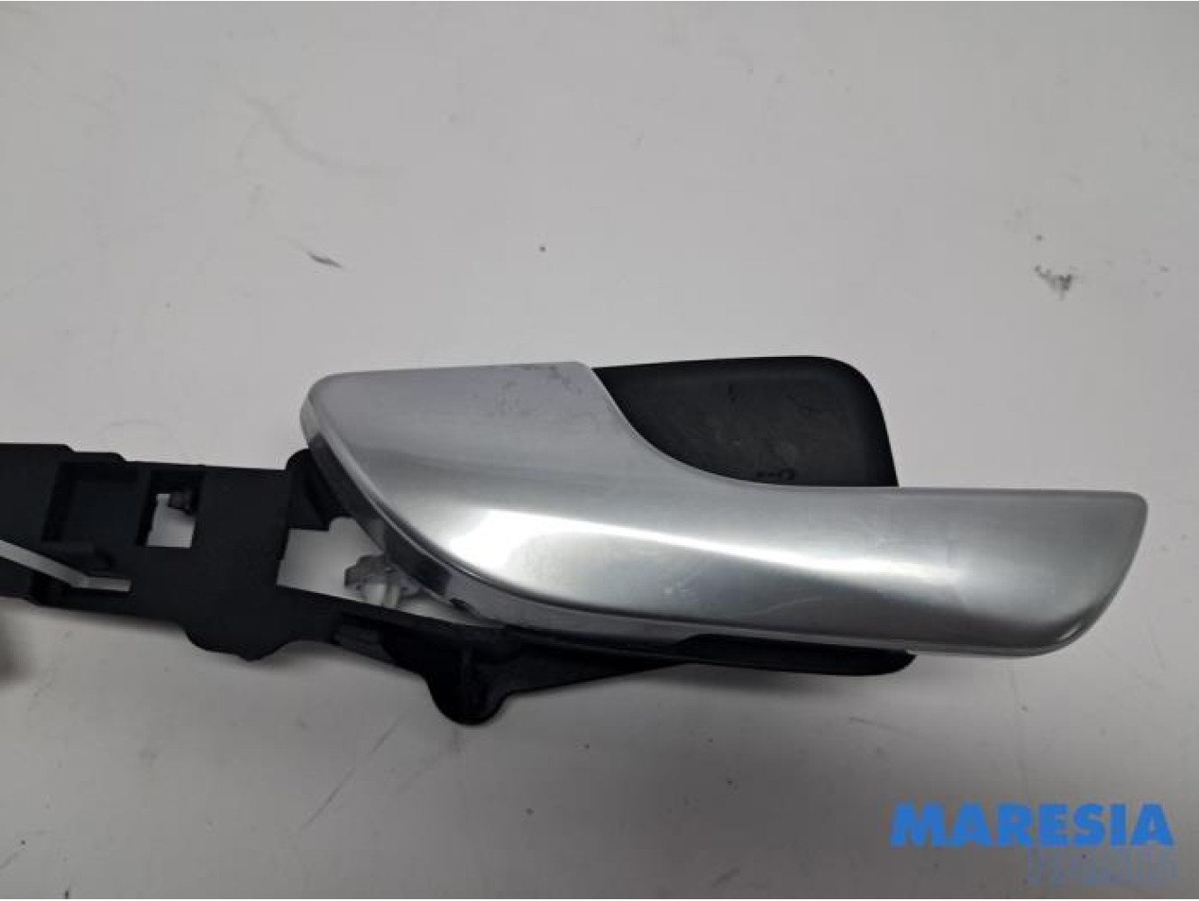 Alfa Romeo - Giulietta - Rear door handle 4-door, left