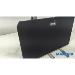 Renault - Captur - Floor panel load area