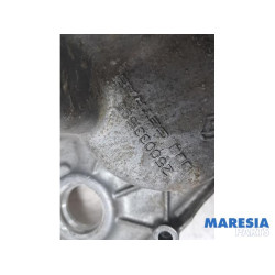 Renault - Captur - Gearbox casing