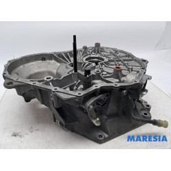 Renault - Captur - Gearbox casing