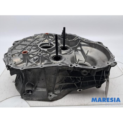 Renault - Captur - Gearbox casing