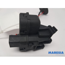 Alfa Romeo - Giulietta - Tank flap lock motor
