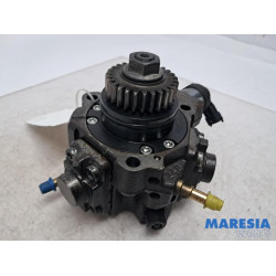 Renault - Trafic - Kraftstoffpumpe Mechanisch