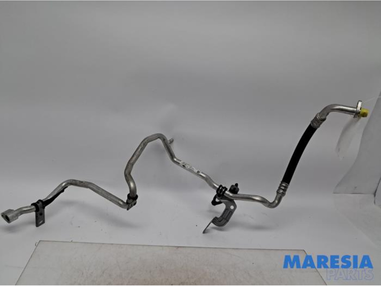 Renault - Trafic - Air conditioning line