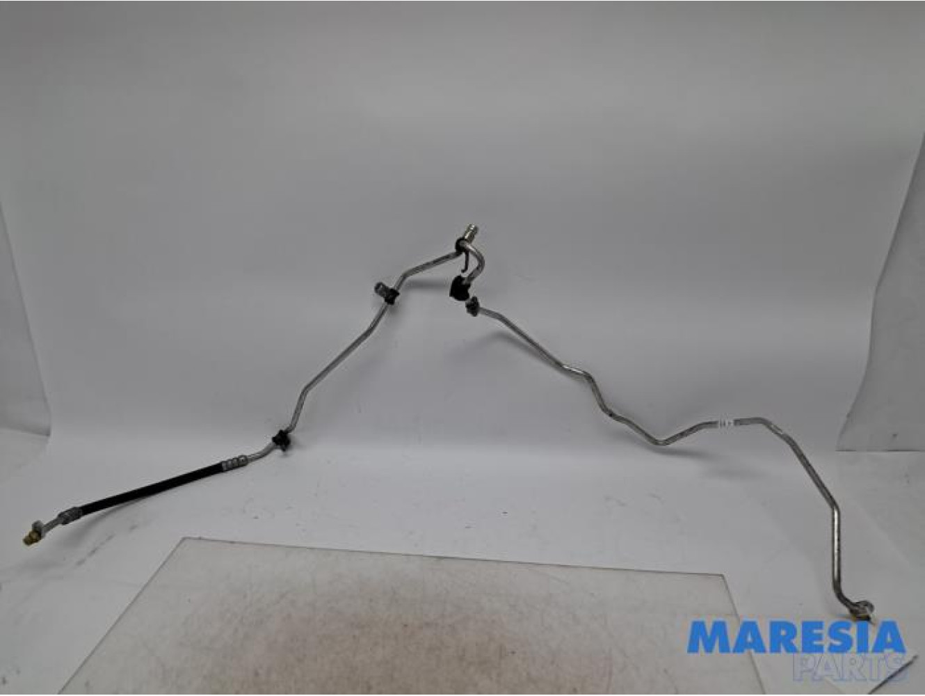 Renault - Trafic - Air conditioning line