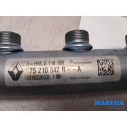 Renault - Trafic - Fuel injector nozzle