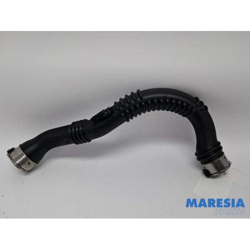 Renault - Trafic - Tube intercooler