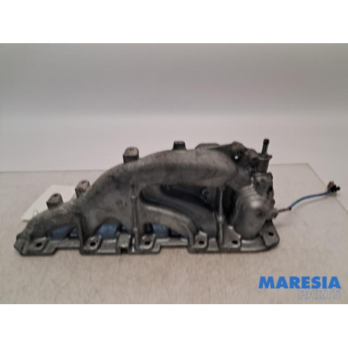Renault - Trafic - Tubulure d'admission