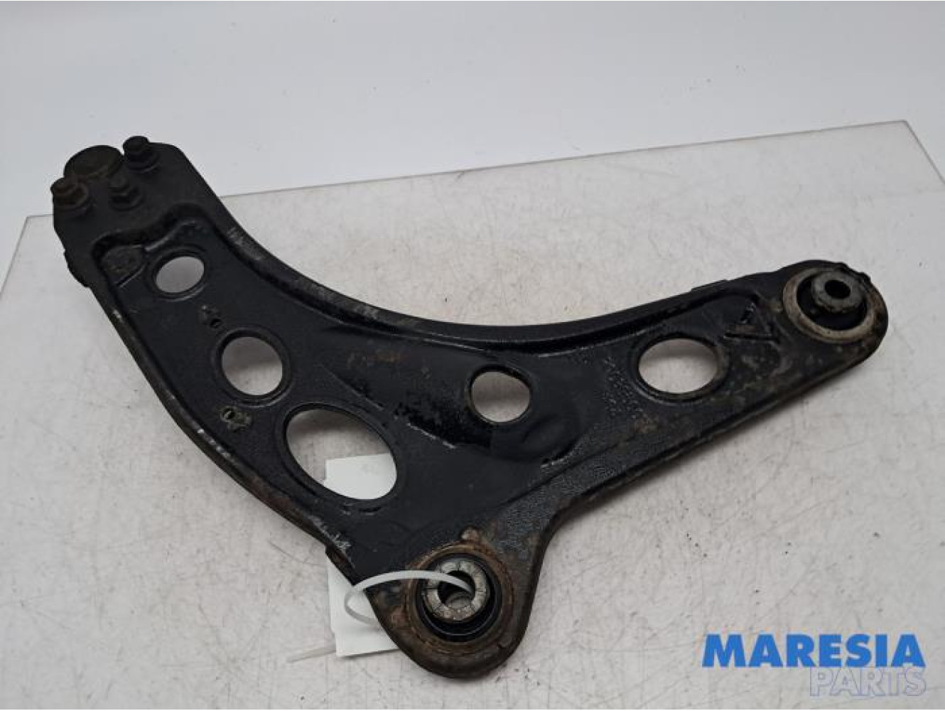 Renault - Trafic - Querlenker unten links vorne