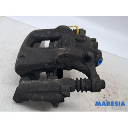 Renault - Trafic - Front brake calliper, left
