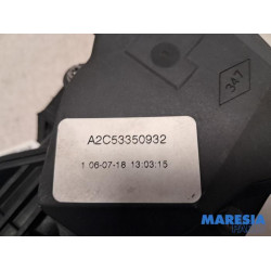 Renault - Trafic - Throttle body