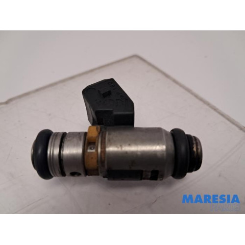 Fiat - 500 - Injector (petrol injection)