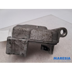 Fiat - 500 - Engine mount