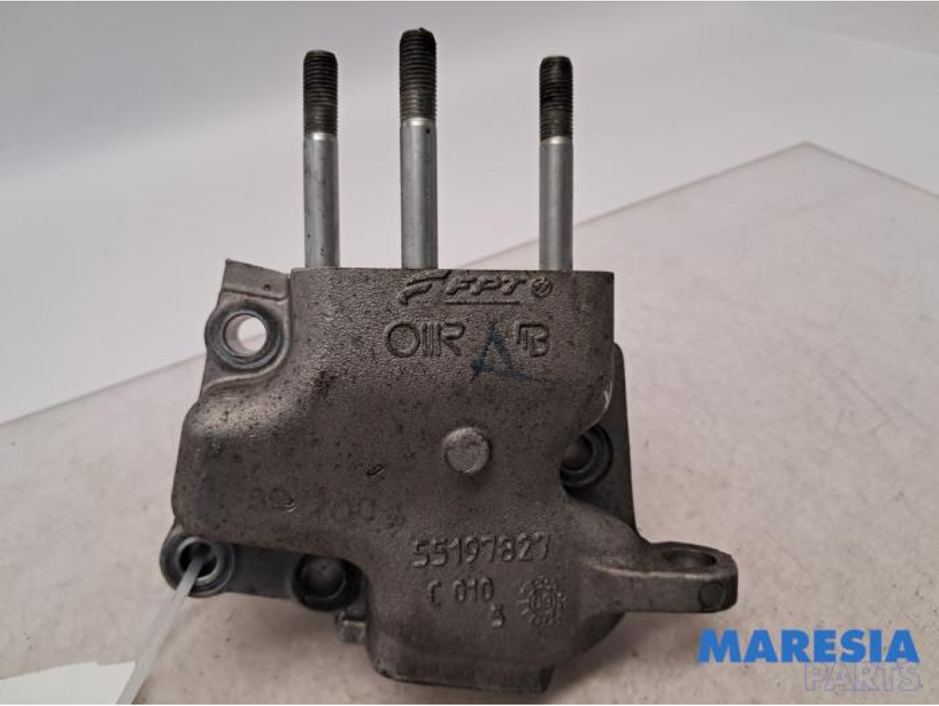 Fiat - 500 - Engine mount