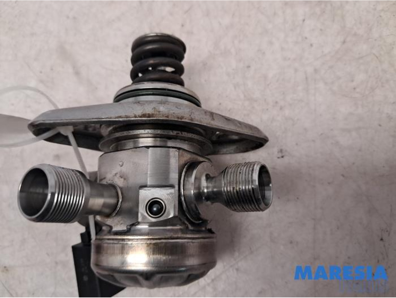 Renault - Megane - Mechanical fuel pump