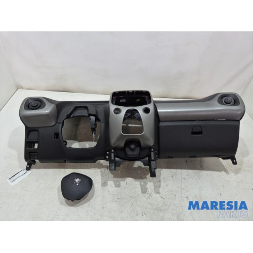 Peugeot - 108 - Airbag set + dashboard