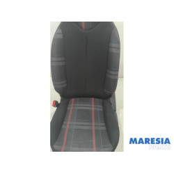 Peugeot - 108 - Stoel links