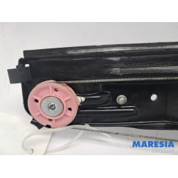 Alfa Romeo - Giulietta - Fenstermechanik 4-türig links vorne