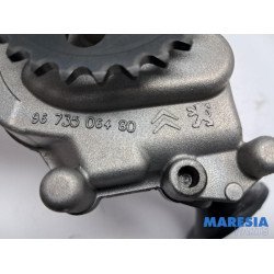 Peugeot - 2008 - Oil pump