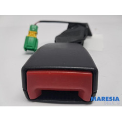 Alfa Romeo - Giulietta - Rear seatbelt buckle, centre