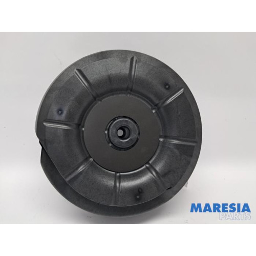Alfa Romeo - Giulietta - Subwoofer