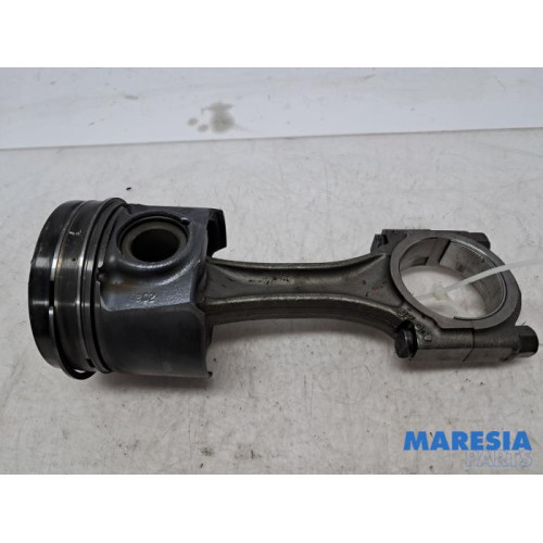 Peugeot - Expert - Connecting rod