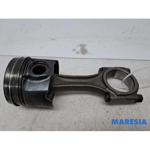 Peugeot - Expert - Connecting rod