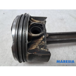 Citroen - C5 Aircross - Connecting rod