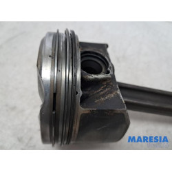 Citroen - C5 Aircross - Connecting rod