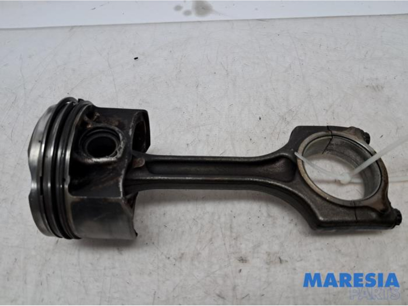 Citroen - C5 Aircross - Connecting rod