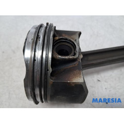 Citroen - C5 Aircross - Connecting rod