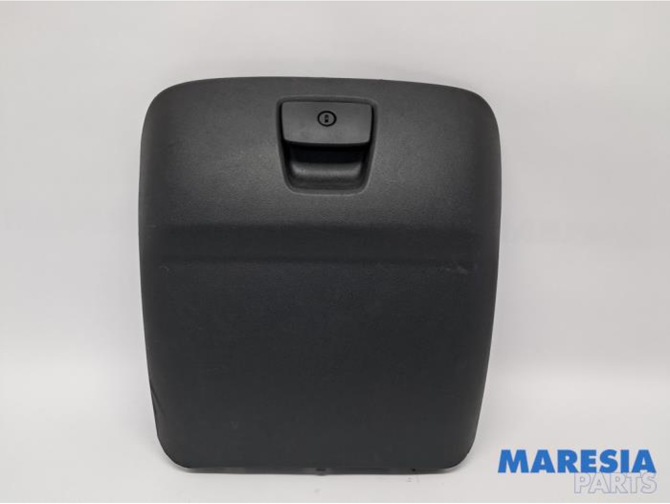 Opel - Movano - Glovebox