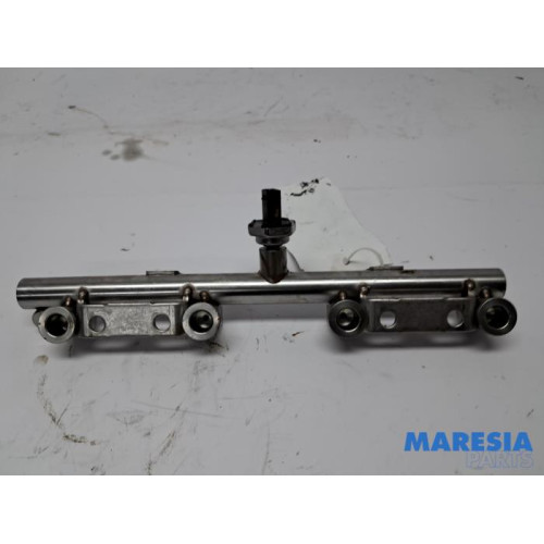 Citroen - C5 Aircross - Fuel injector nozzle