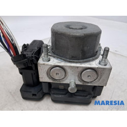 Peugeot - 108 - ABS pump