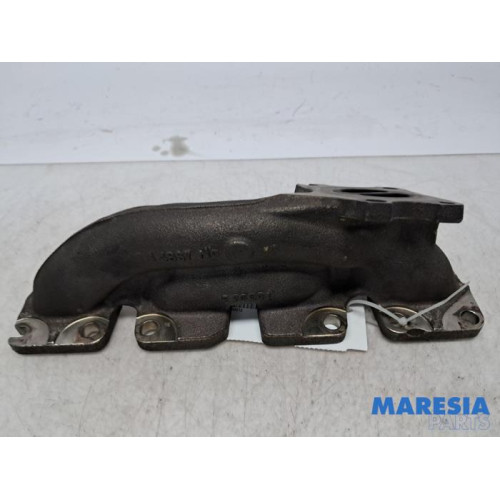 Citroen - C5 Aircross - Exhaust manifold
